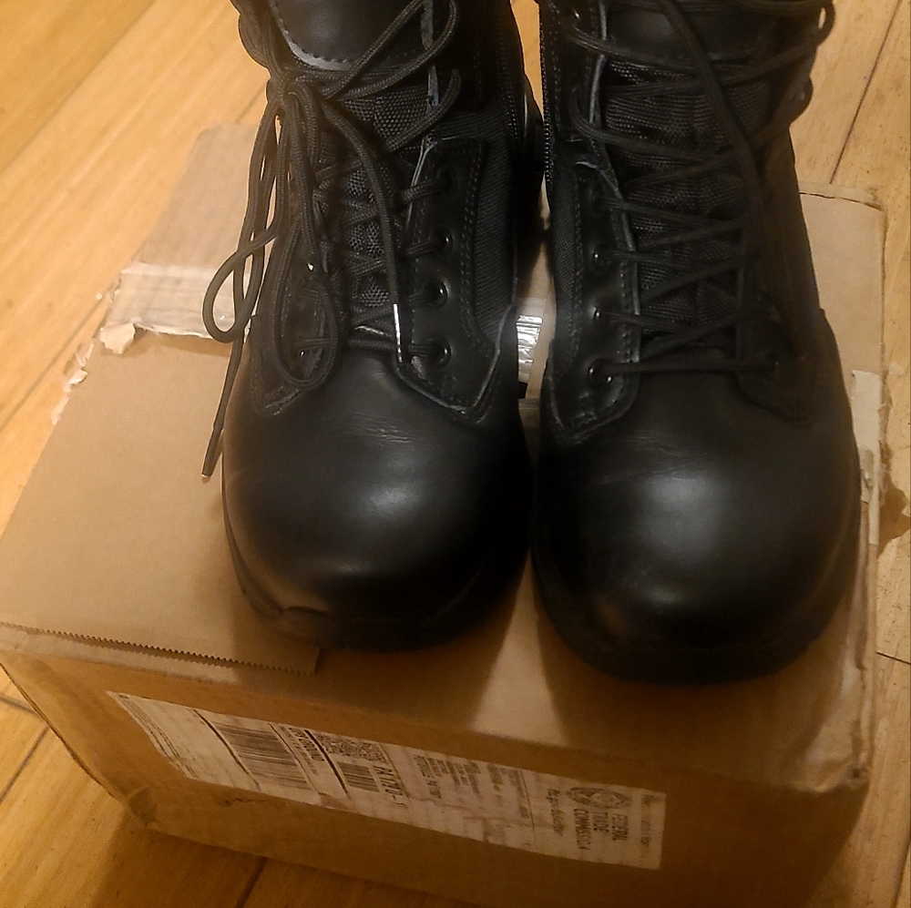 Work boots (EMT/Paramedic)